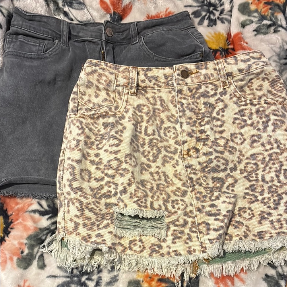 Style Rack Multicolor Patterned Skirt Set